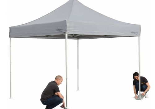 Faltzelt beschweren und befestigen