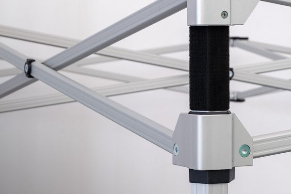 Zeltgestell Serie Luxea – Eckverbinder, echtes Foto