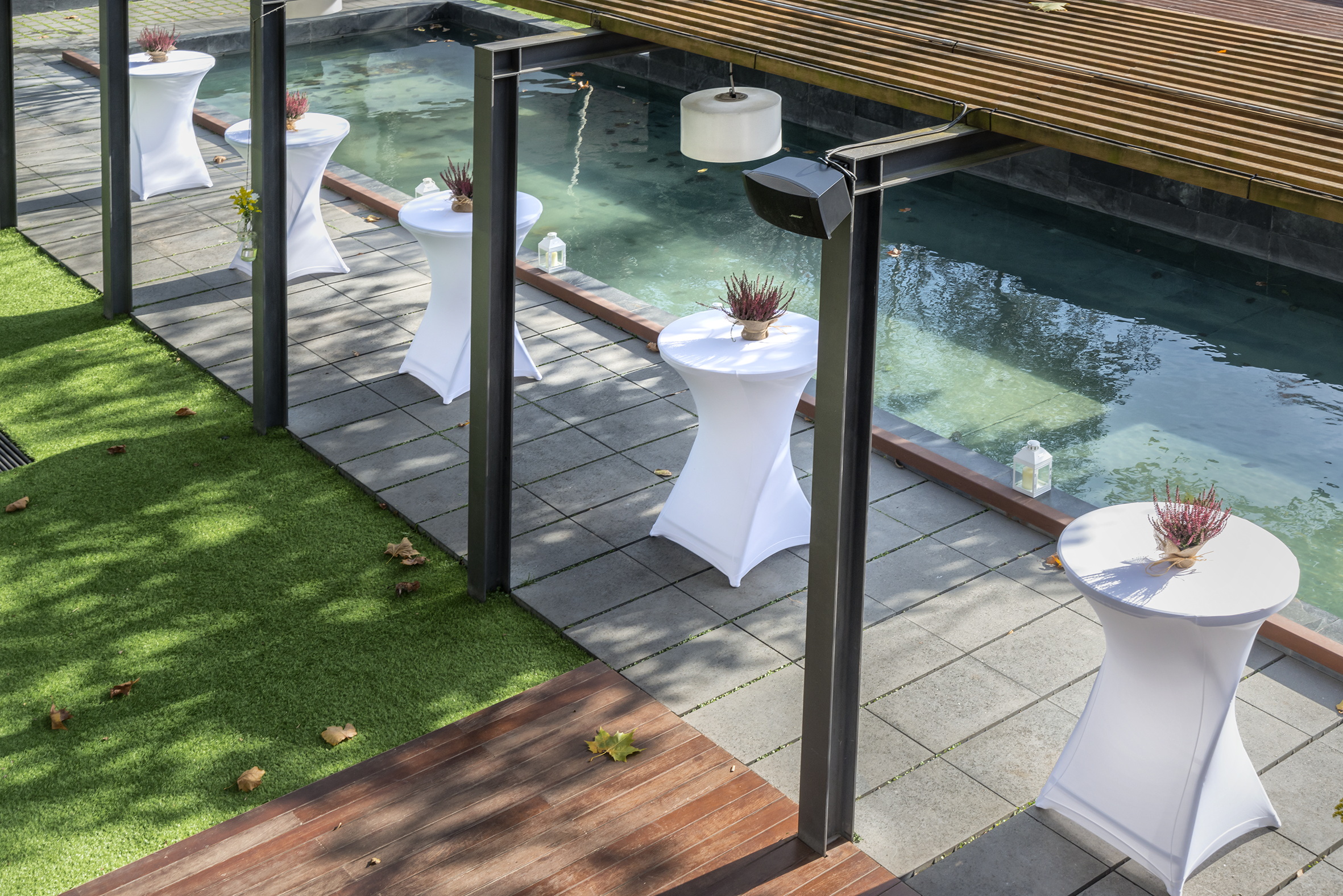ZOWN Cocktail 80cm Stehtisch